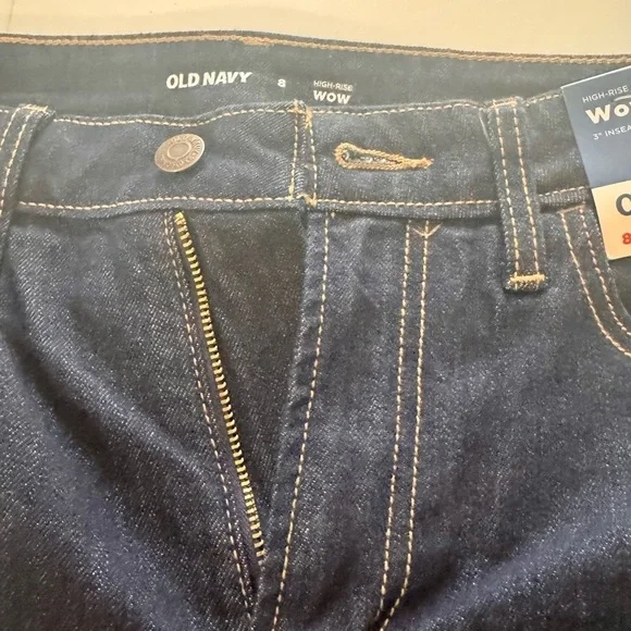 Old Navy Blue Jean Shorts Classic Cuffed Design - Picture 4 of 4